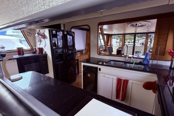 Viking 55 Motor Yacht Yacht For Sale