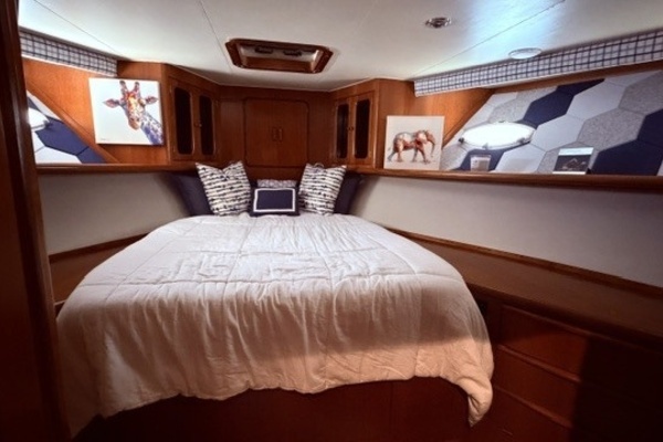 Viking 55 Motor Yacht Yacht For Sale
