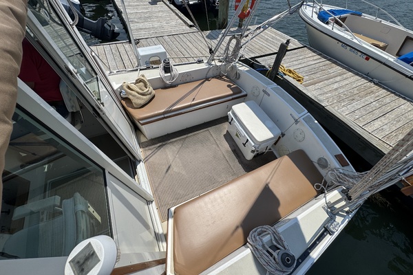 BIA 30ft Cape Dory Yacht For Sale