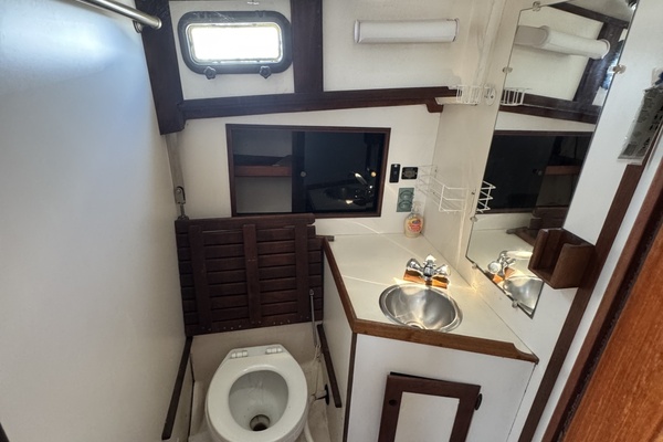 BIA 30ft Cape Dory Yacht For Sale