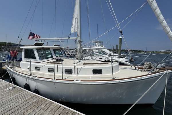 1989 Cape Dory