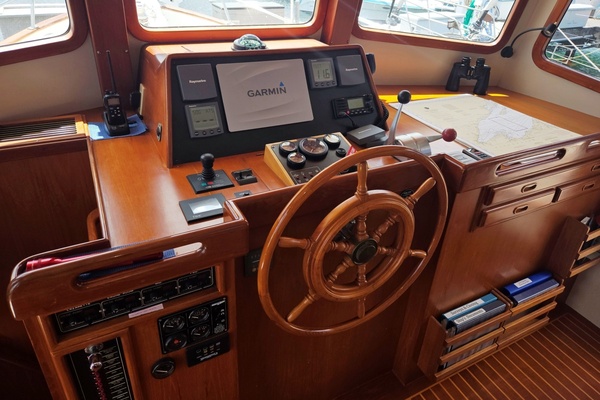 39ft Kadey Krogen Yacht For Sale
