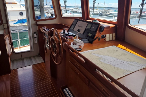39ft Kadey Krogen Yacht For Sale