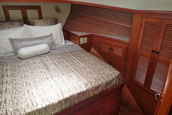 39ft Kadey Krogen Yacht For Sale