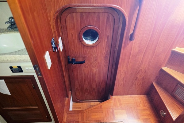 39ft Kadey Krogen Yacht For Sale