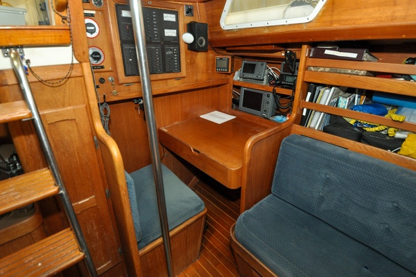 1984 Bristol 41.1 - Petrel