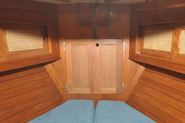 1984 Bristol 41.1 - Petrel