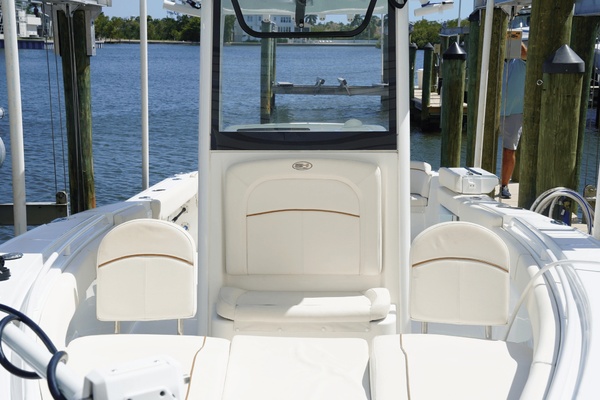 27ft Sea Hunt Yacht For Sale