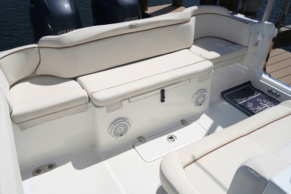 27ft Sea Hunt Yacht For Sale
