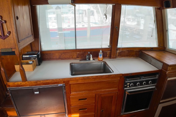 Aegir 42ft Grand Banks Yacht For Sale