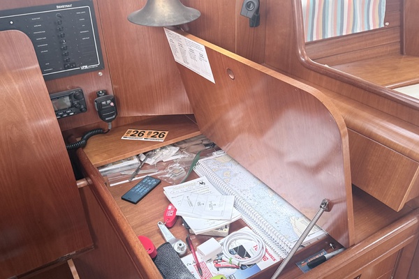 Off Piste 47ft Beneteau Yacht For Sale