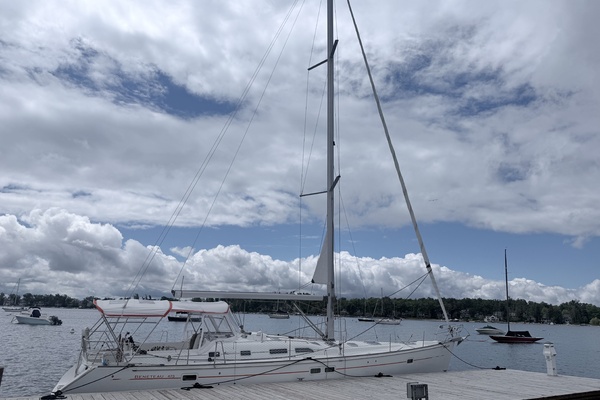 Off Piste 47ft Beneteau Yacht For Sale