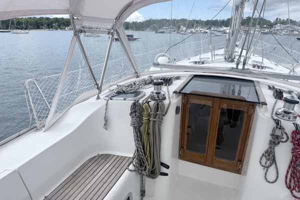 Off Piste 47ft Beneteau Yacht For Sale