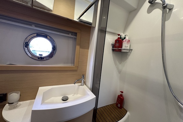 Beneteau Monte Carlo 47 Yacht For Sale