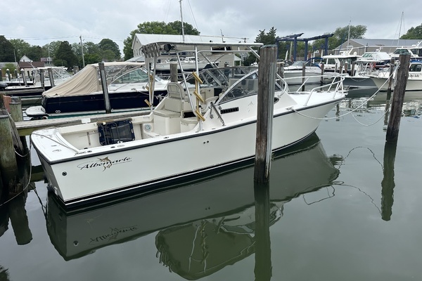 Photo of the 2000 Albemarle 280 Express Fisherman "Knot On Call"