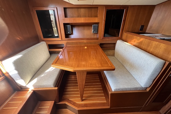 35ft Viking Yacht For Sale