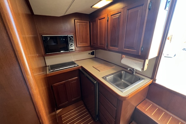 35ft Viking Yacht For Sale