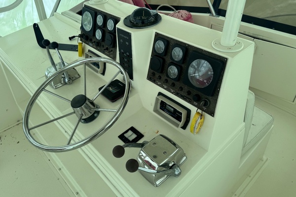 Calm Down 35ft Viking Yacht For Sale