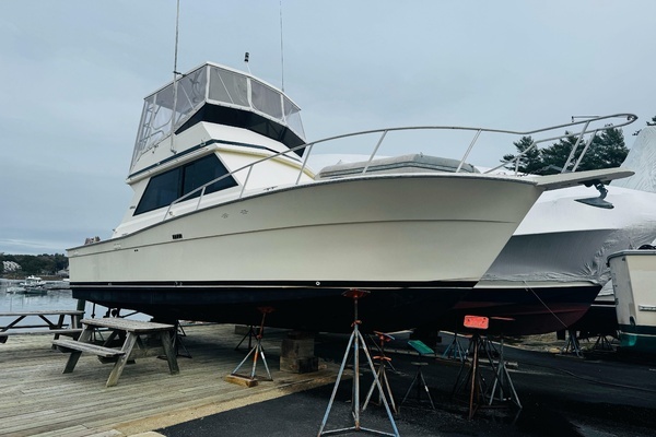 35-ft-Viking-1992-35 Convertible-Calm Down Boothbay Harbor Maine United States  yacht for sale