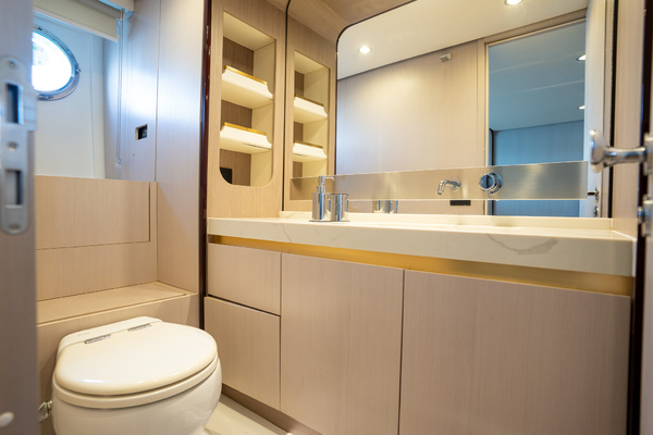 60ft Azimut Yacht For Sale