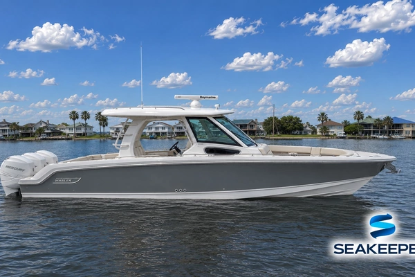 35-ft-Boston Whaler-2019-350 Realm-Just a Lil Better Galveston Texas United States  yacht for sale