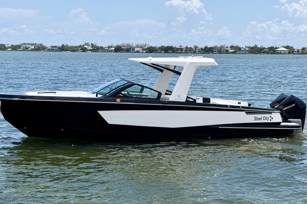 2022 Aviara 32