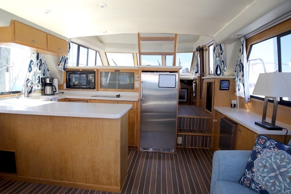 Navigator 50 Classic Yacht For Sale