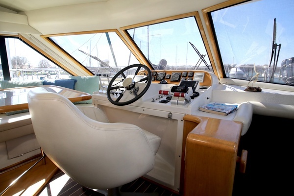 Navigator 50 Classic Yacht For Sale