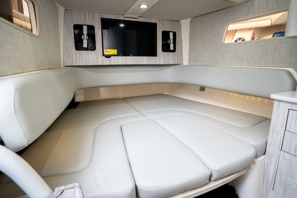 41ft Regulator Yacht For Sale