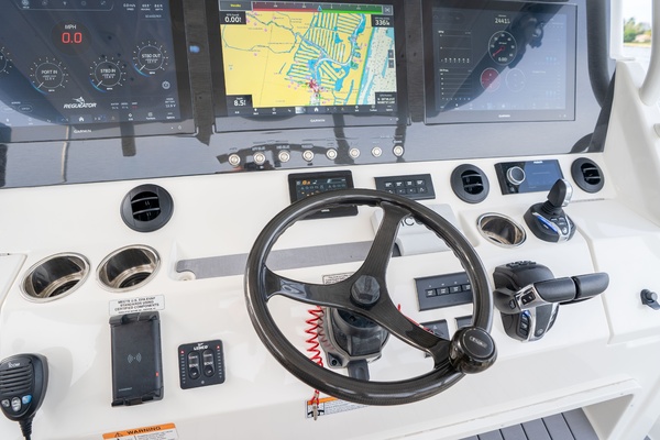 41ft Regulator Yacht For Sale