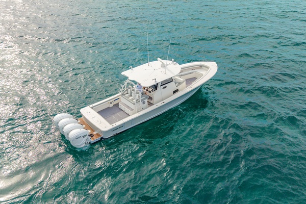 41ft Regulator Yacht For Sale