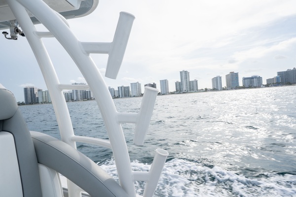 Regulator 41 Yacht For Sale