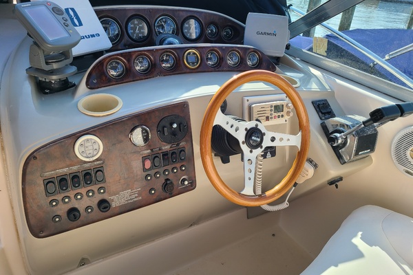 Lewnasea 33ft Rinker Yacht For Sale