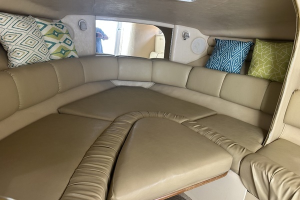 Photo of the 1998 Sea Ray 290 Sundancer