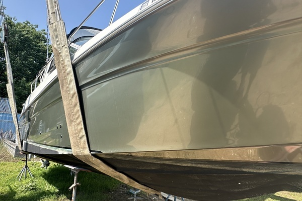 Photo of the 1998 Sea Ray 290 Sundancer