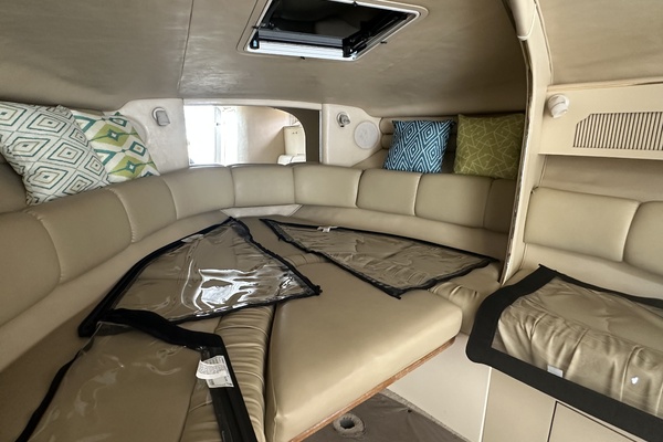 29ft Sea Ray Yacht For Sale