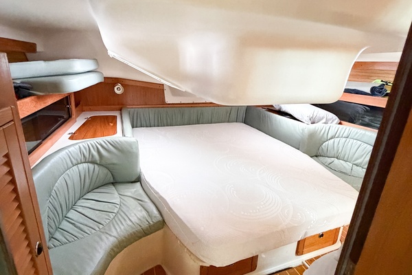 PERFECT PITCH 38ft Catalina Yacht For Sale