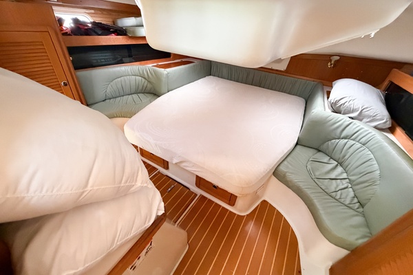 PERFECT PITCH 38ft Catalina Yacht For Sale