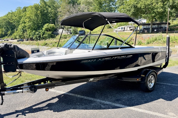 20ft Correct Craft Yacht For Sale