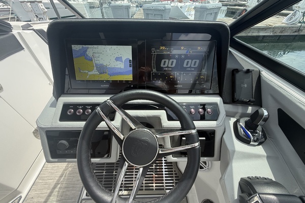 2023 Cobalt 28