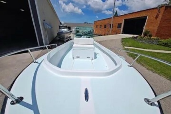 Photo of the 1975 Shamrock 200 Open "LUCKY"
