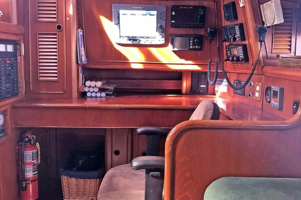 L EQUIPE 53ft Little Harbor Yacht For Sale