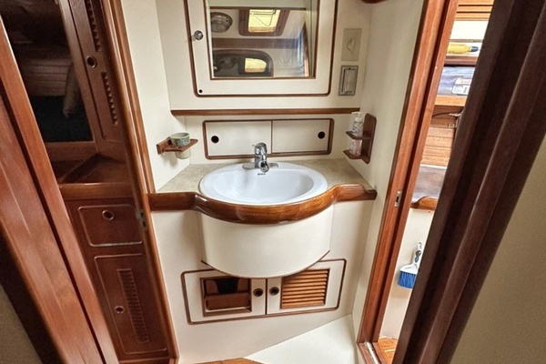 L EQUIPE 53ft Little Harbor Yacht For Sale