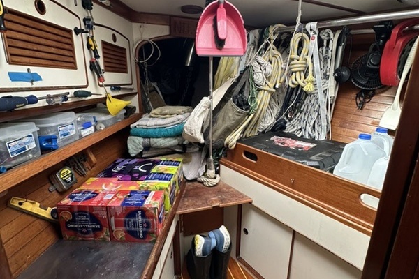 L EQUIPE 53ft Little Harbor Yacht For Sale