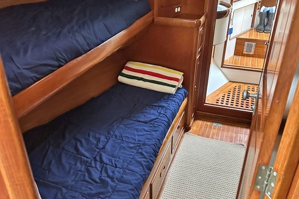 L EQUIPE 53ft Little Harbor Yacht For Sale
