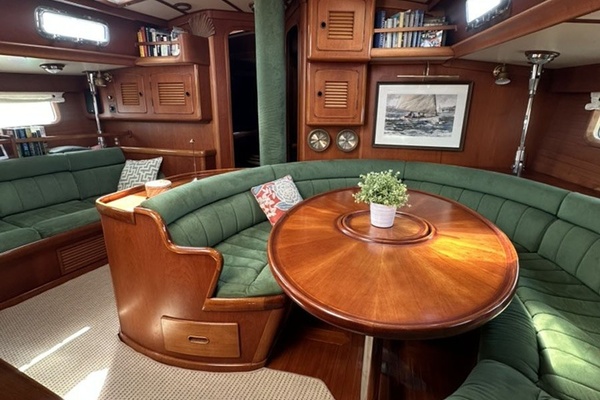 L EQUIPE 53ft Little Harbor Yacht For Sale