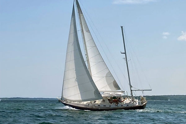 Photo of the 1988 Little Harbor 53 "L'EQUIPE"