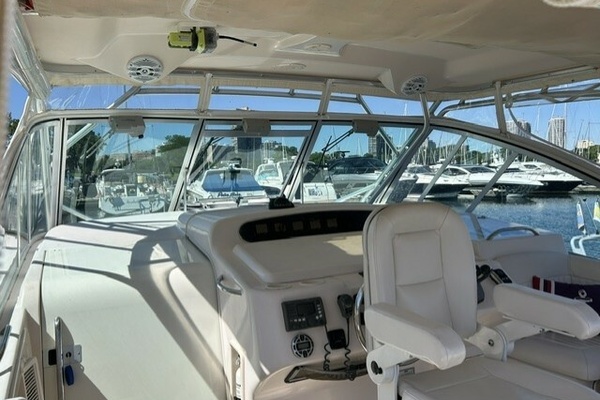 36ft Grady White Yacht For Sale