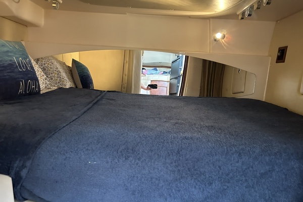 36ft Grady White Yacht For Sale