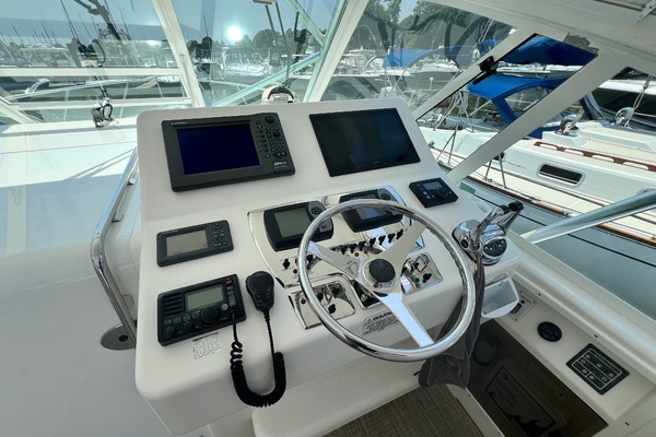 35ft Cabo Yacht For Sale